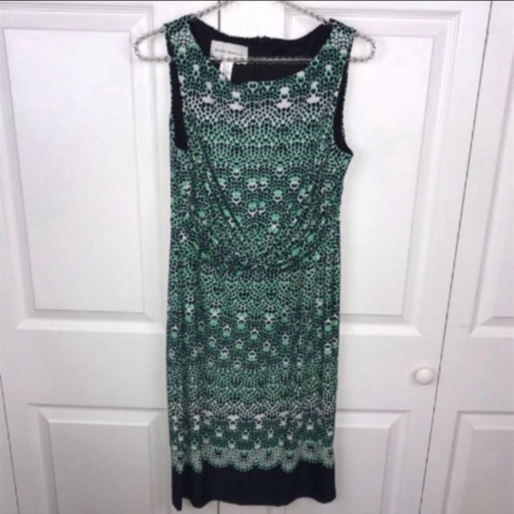 Donna Morgan l Faux Wrap Midi Dress